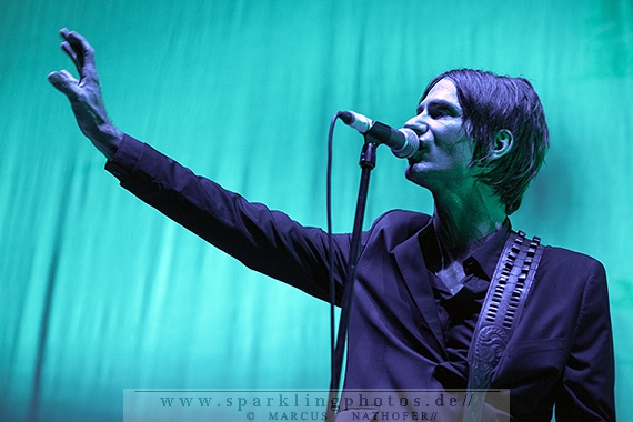 2013-12-01_Walking_Papers_-_Bild_004.jpg
