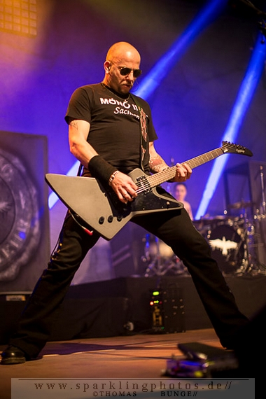 2013-12-25_Mono_Inc_-_Bild_009.jpg