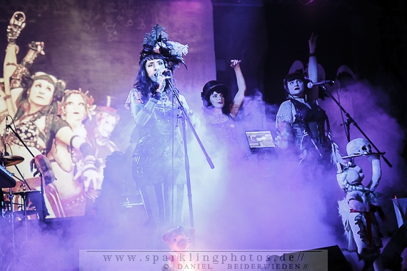 2013-12-28_The_Violet_Steam_Experience_-_Bild_019.jpg