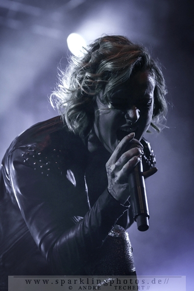 2014-02-11_Jennifer_Rostock_-_Bild_007.jpg