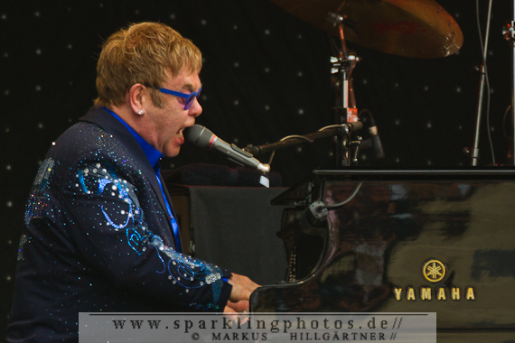 2014-07-20_Elton_John_-_Bild_002.jpg
