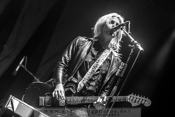 2014-08-15_Highfield_Festival_-_Bands_-_Bild_037.jpg