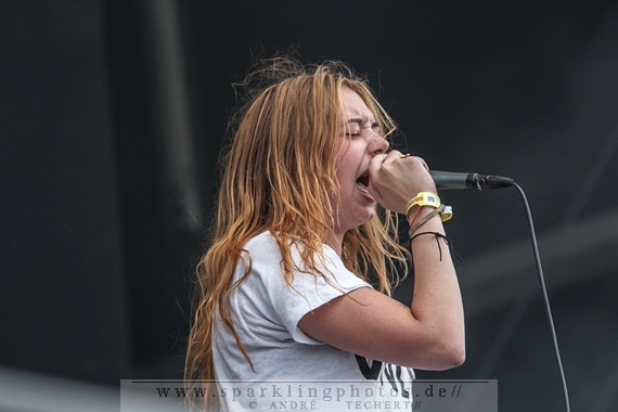 2014-08-17_Highfield_Festival_-_Bands_-_Bild_001.jpg