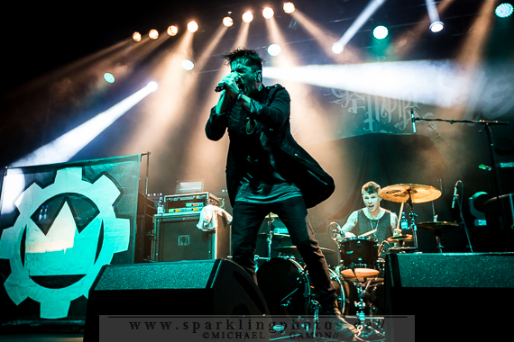 2014-10-18_Crown_The_Empire_-_Bild_002x.jpg 2014-10-18_Crown_The_Empire_-_Bild_002x.jpg