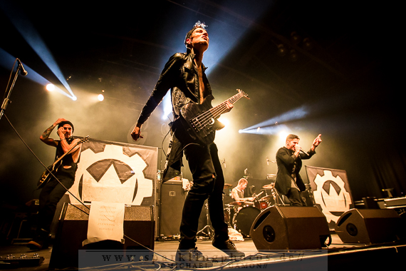 2014-10-18_Crown_The_Empire_-_Bild_004x.jpg 2014-10-18_Crown_The_Empire_-_Bild_004x.jpg