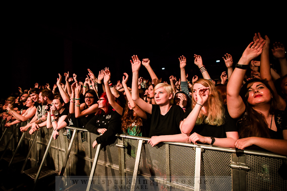 2014-10-18_Crown_The_Empire_-_Bild_022x.jpg 2014-10-18_Crown_The_Empire_-_Bild_022x.jpg