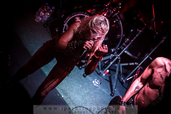 2014-10-25_Barb_Wire_Dolls_-_Bild_035.jpg