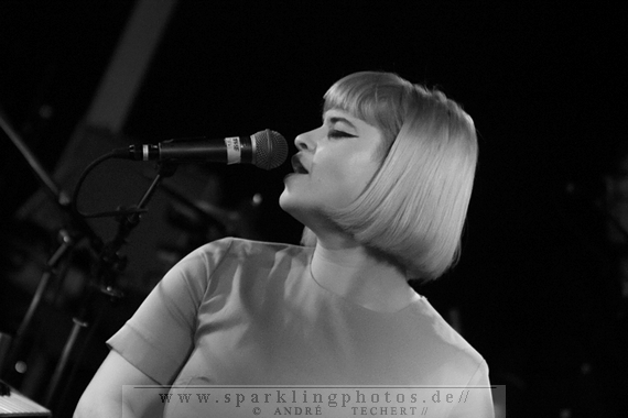 LUCIUS - Köln, Blue Shell (06.11.2014) LUCIUS - Köln, Blue Shell (06.11.2014)