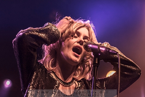 THE ASTEROIDS GALAXY TOUR - NL- Nijmegen, Doornroosje (11.11.2014) THE ASTEROIDS GALAXY TOUR - NL- Nijmegen, Doornroosje (11.11.2014)