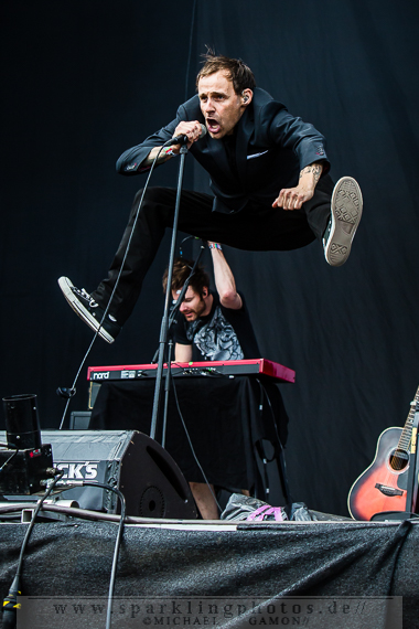 DONOTS veröffentlichen deutschsprachiges Album "Karacho" im Februar 2015, Tour ab März