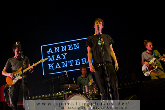 2014-11-29_AnnenMayKantereit_-_Bild_007.jpg