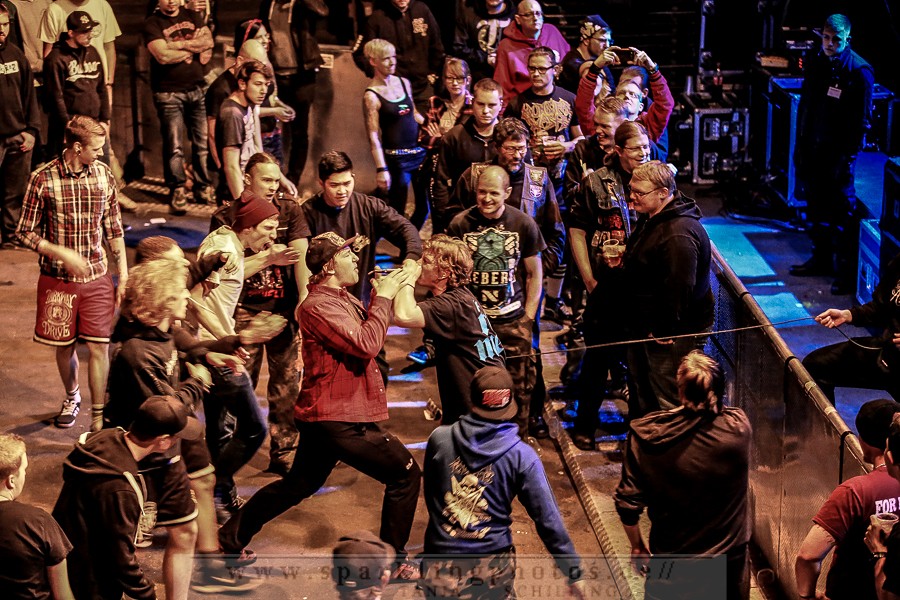 EMP PERSISTENCE TOUR 2015 - Oberhausen, Turbinenhalle 1 (17.01.2015)