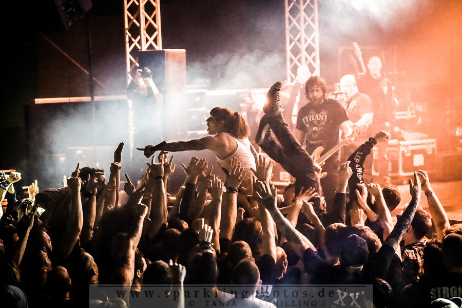 2015-01-17_Walls_Of_Jericho_-_Bild_017.jpg