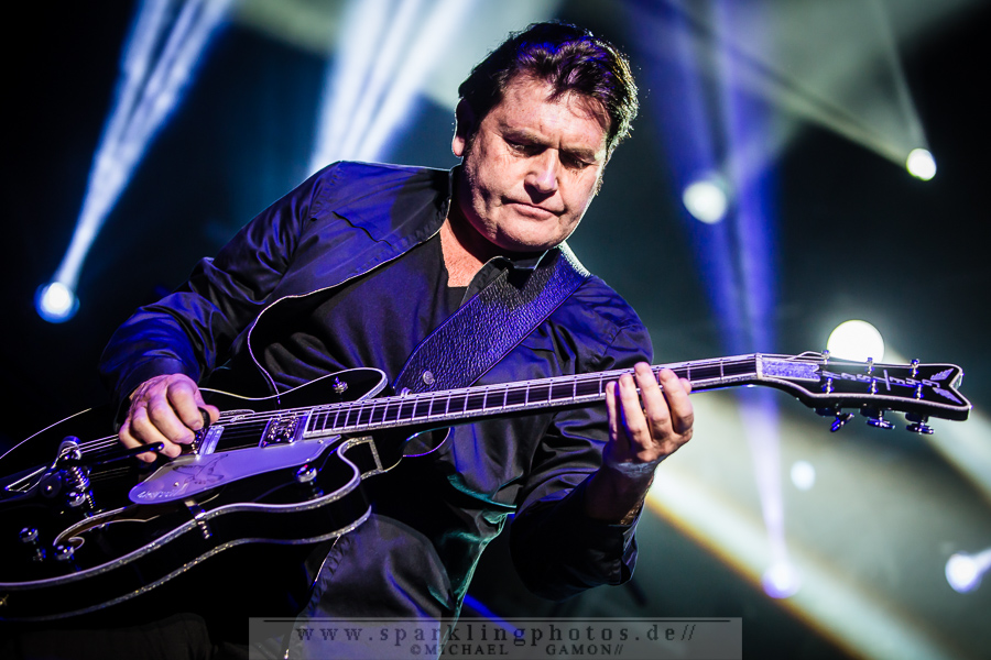 2015-02-24_Simple_Minds_-_Bild_010x.jpg