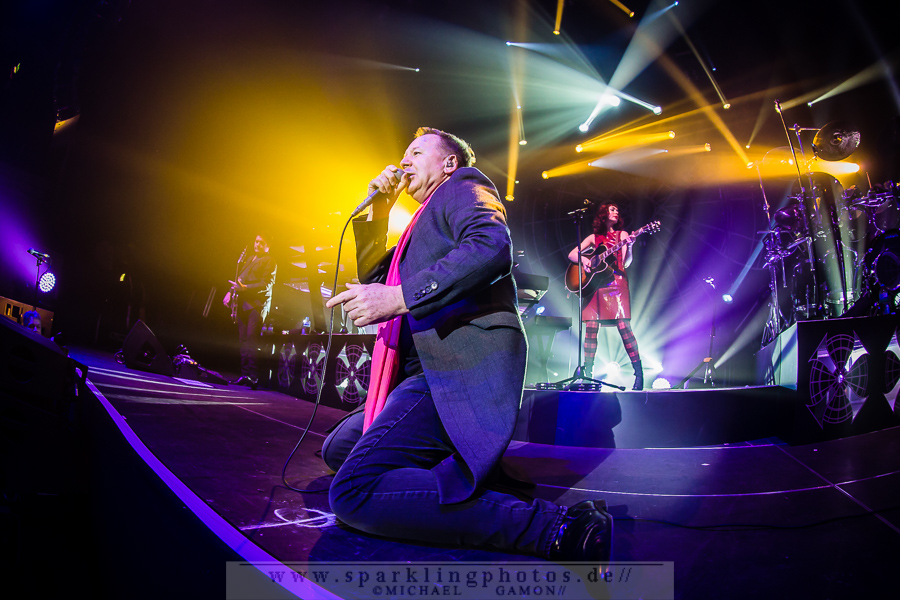 2015-02-24_Simple_Minds_-_Bild_020x.jpg