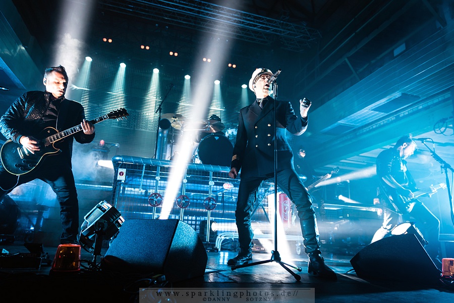 2015-02-27_Eisbrecher_-_Bild_015.jpg