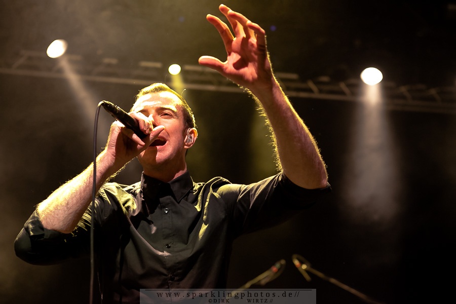 KARNIVOOL & MONUMENTS - Dortmund, FZW (15.03.2015) KARNIVOOL & MONUMENTS - Dortmund, FZW (15.03.2015)