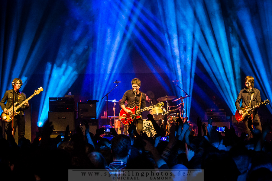 2015-03-19_Noel_Gallaghers_High_Flying_Birds_-_Bild_020x.jpg