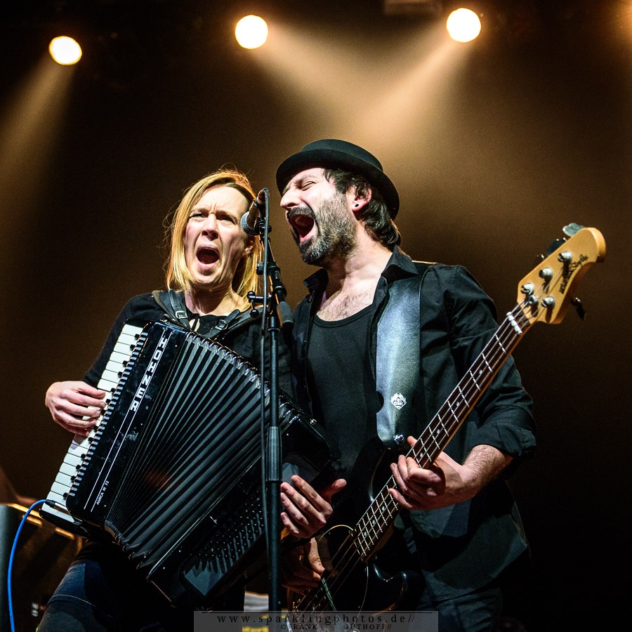 FIDDLER'S GREEN & MR. IRISH BASTARD - Köln, E-Werk (21.03.2015)