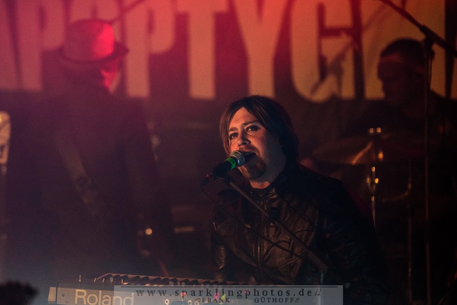 2015-04-11_Apoptygma_Berzerk_-_Bild_010.jpg