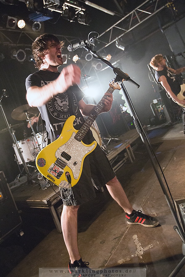 2015-04-18_Itchy_Poopzkid_-_Bild_008.jpg