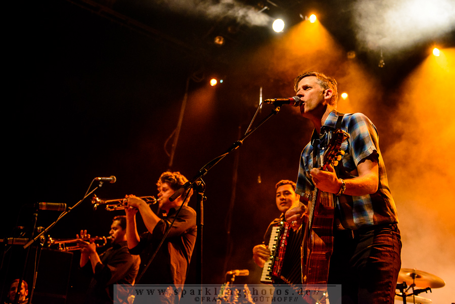 CALEXICO & THE BARR BROTHERS - Köln, E-Werk (20.04.2015) CALEXICO & THE BARR BROTHERS - Köln, E-Werk (20.04.2015)