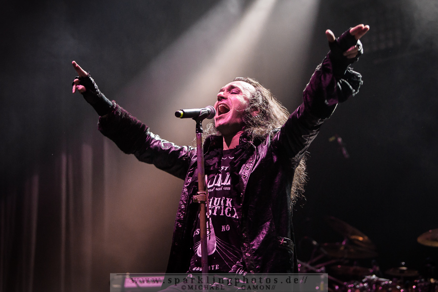 2015-05-23_Moonspell_-_Bild_001x.jpg