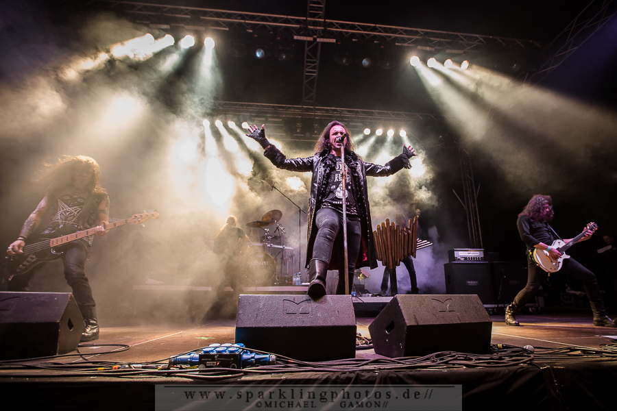 2015-05-23_Moonspell_-_Bild_002x.jpg