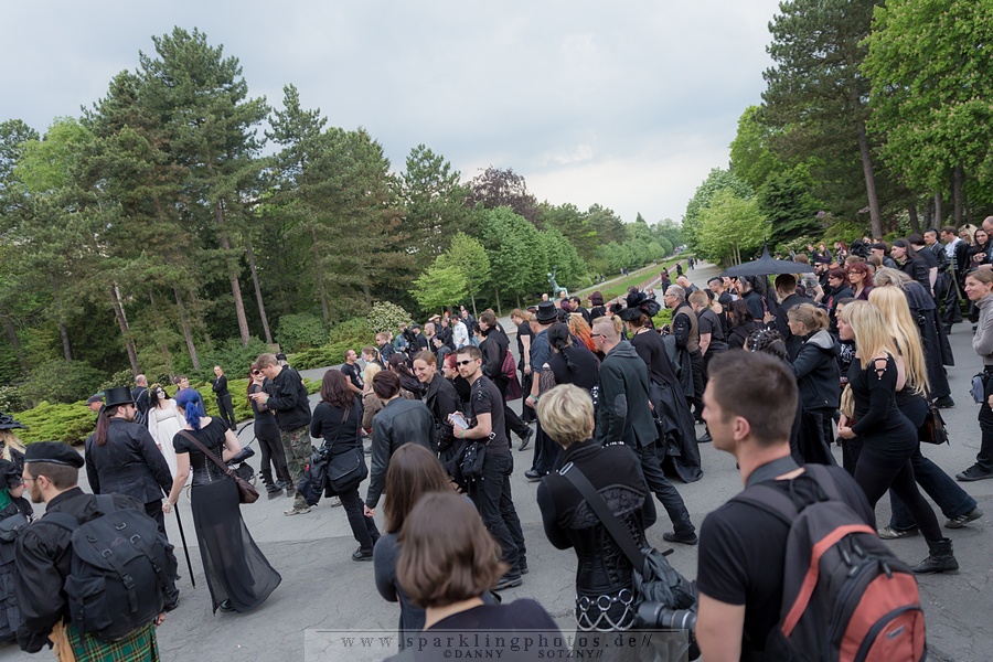 2015-05-25_Friedhofsgefluester_-_Bild_13.jpg