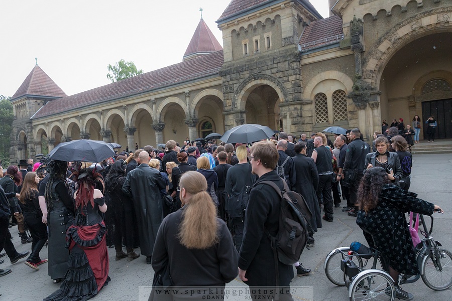 2015-05-25_Friedhofsgefluester_-_Bild_15.jpg