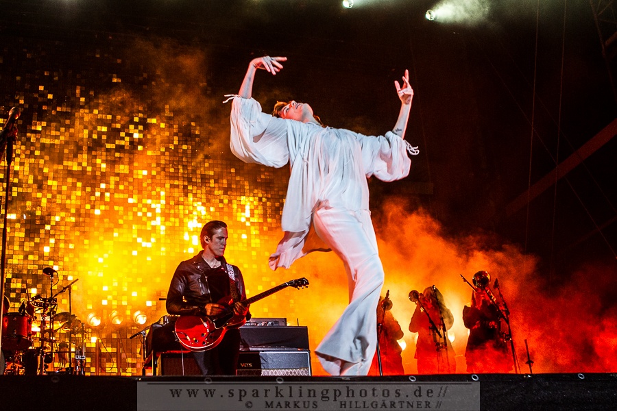 2015-06-19_Florence_And_The_Machine_-_Bild_002.jpg