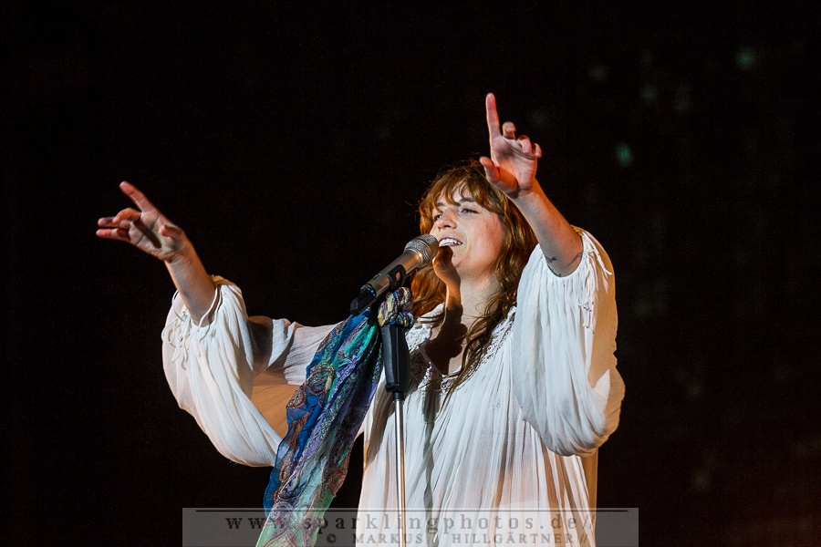 2015-06-19_Florence_And_The_Machine_-_Bild_008.jpg
