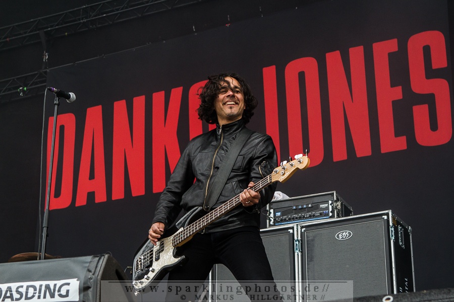 2015-06-21_Danko_Jones_-_Bild_010.jpg