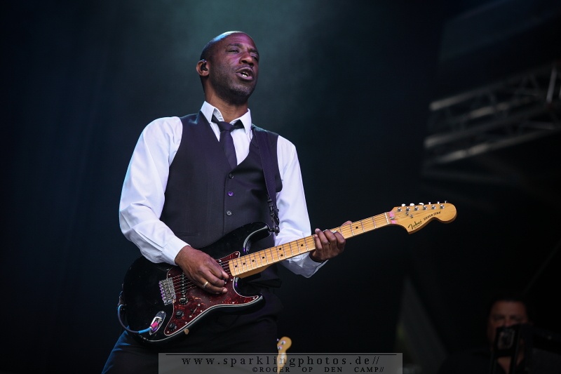 2015-08-09_Billy_Ocean_-_Bild_010.jpg