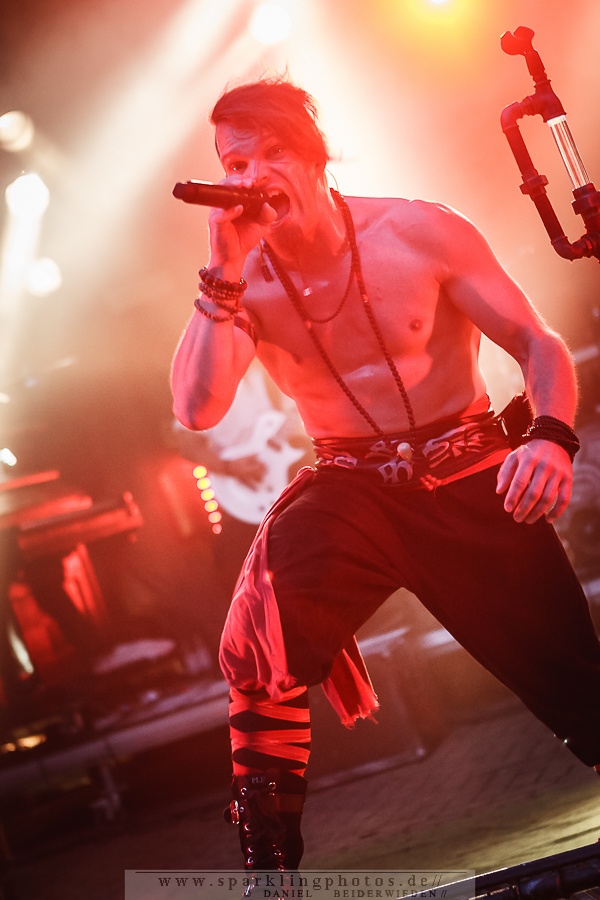 2015-08-28_Saltatio_Mortis_-_Bild_005.jpg