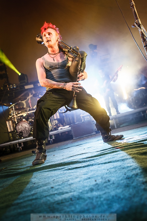 2015-08-28_Saltatio_Mortis_-_Bild_009.jpg