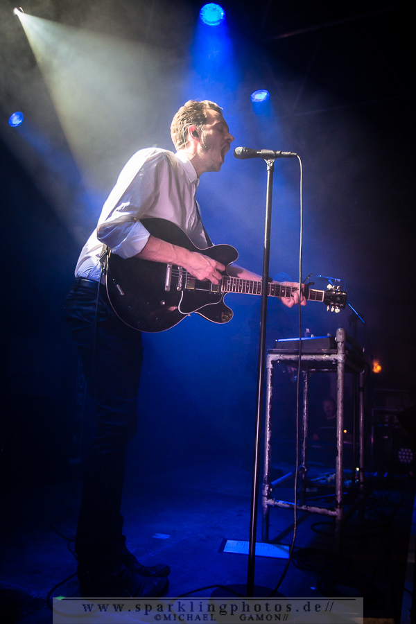 2015-09-28_Editors_-_Bild_001x.jpg