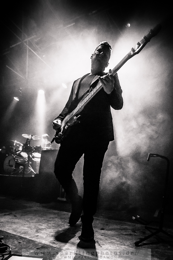 2015-09-28_Editors_-_Bild_005x.jpg