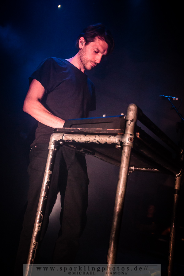 2015-09-28_Editors_-_Bild_018x.jpg