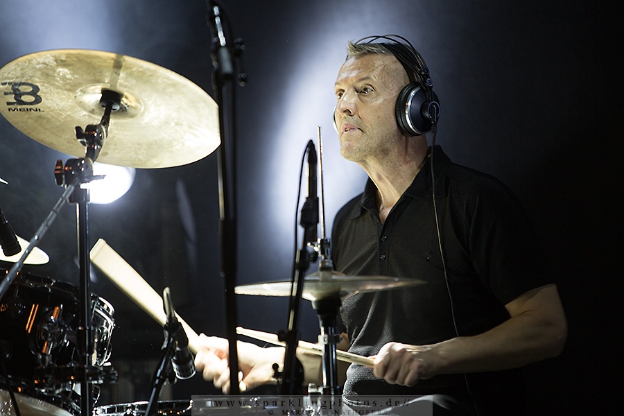 DAF & MONICA JEFFRIES - Krefeld, Kufa (16.10.2015) DAF & MONICA JEFFRIES - Krefeld, Kufa (16.10.2015)