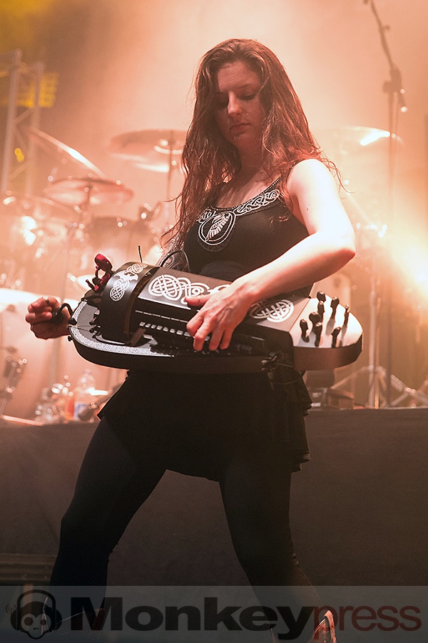 2015-10-27 Eluveitie - Bild 009