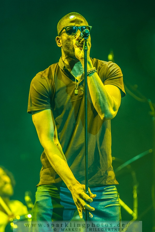 2015-11-06_Trombone_Shorty_&_Orleans_Avenue_Bild_011.jpg