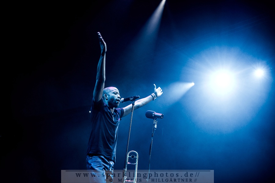 2015-11-06_Trombone_Shorty_&_Orleans_Avenue_Bild_017.jpg