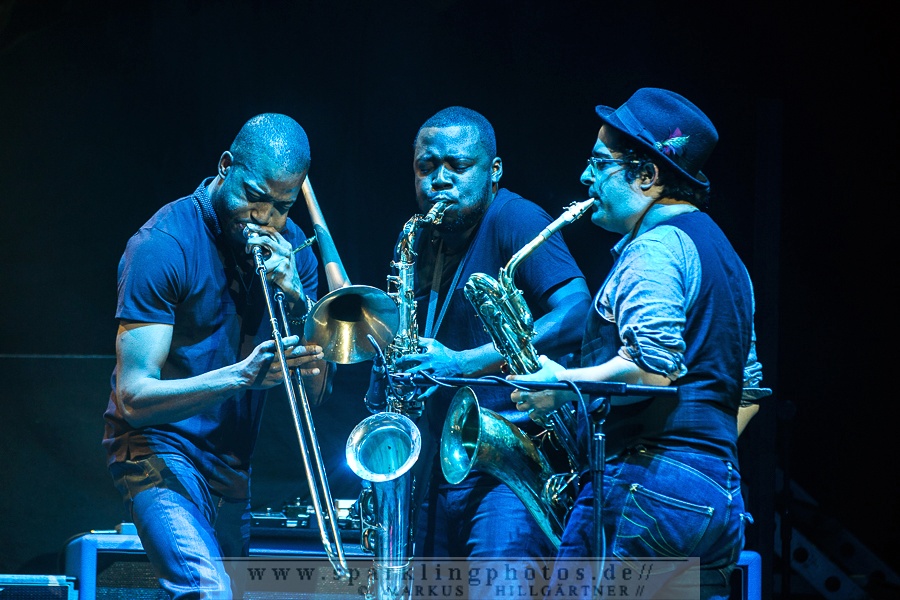 2015-11-06_Trombone_Shorty_&_Orleans_Avenue_Bild_023.jpg