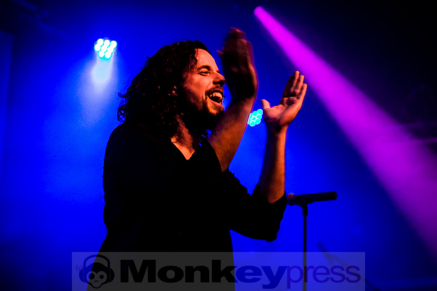 Forced To Mode, (c) Michael Gamon