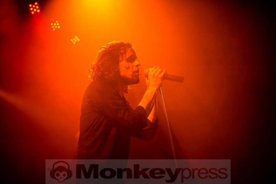 Forced To Mode, (c) Michael Gamon