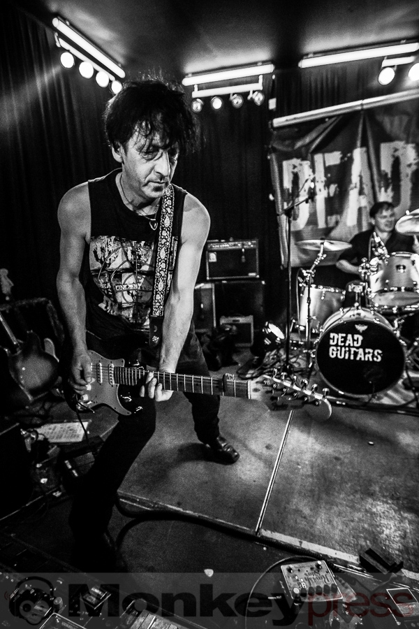 Dead Guitars, (c) Michael Gamon