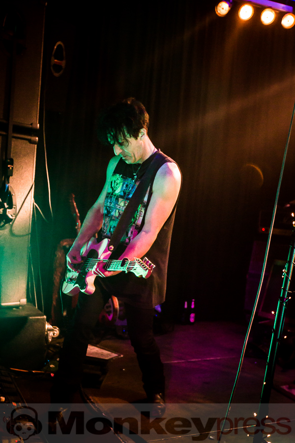 Dead Guitars, (c) Michael Gamon