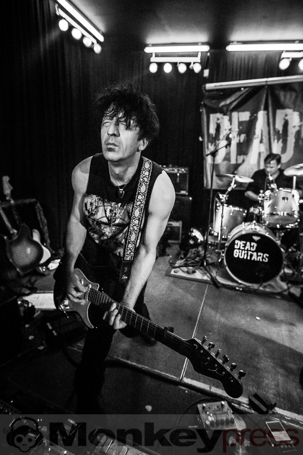 Dead Guitars, (c) Michael Gamon