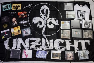 Verlosung: 100 Tage neues MONKEYPRESS LAYOUT (T-Shirts, Flaggen, CDs, Autogramme, Sticker, Karten)